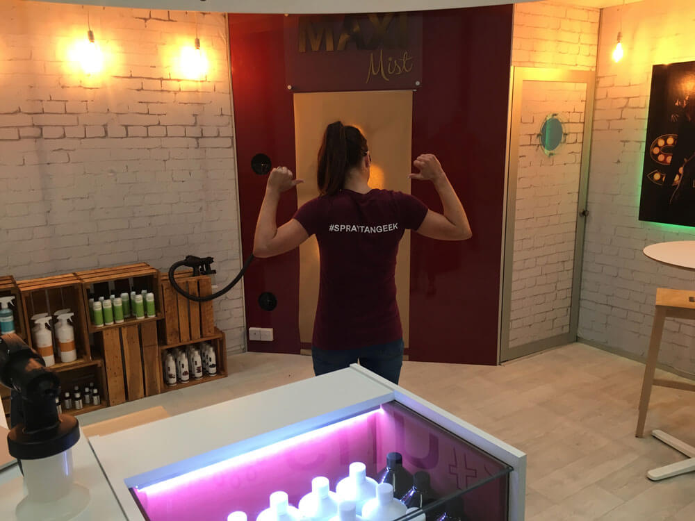 Ladies #spraytangeek T-Shirt met Suntana Logo (kastanjebruin) Ladies #spraytangeek T-Shirt met Suntana Logo (kastanjebruin)